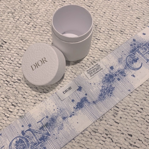 DIOR *C* MITZAH SCARF - Picture 4 of 16